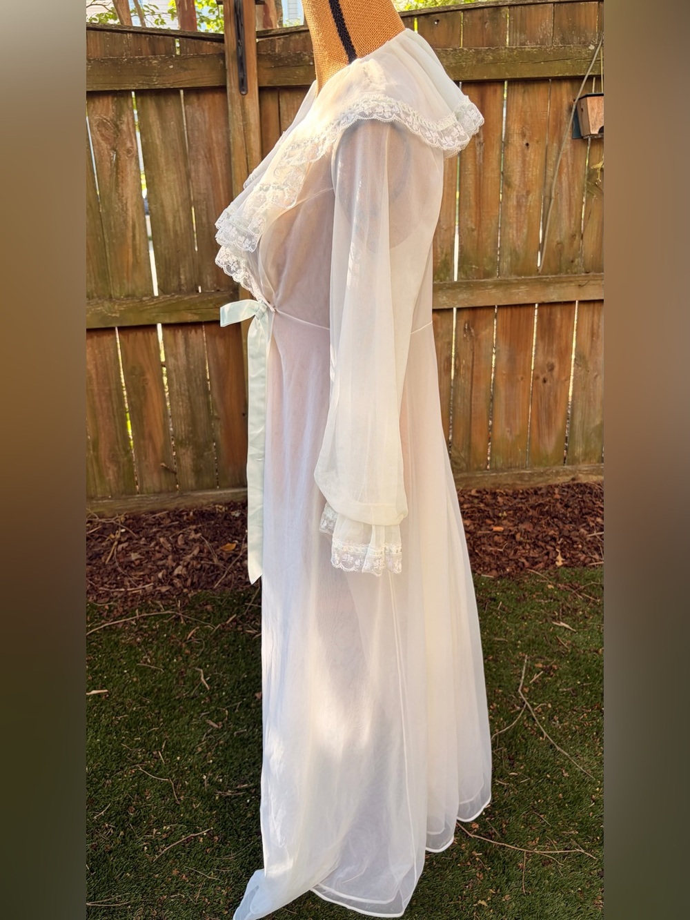 Vintage Shadowline White Sheer Nylon Peignoir Robe 1980s - Picture 4 of 16